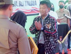 Istri Almarhun Ali Kalora Terima Bantuan Renovasi Rumah