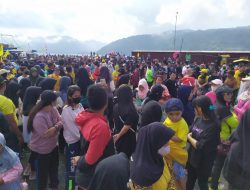 Semarak HUT ke-77 RI, Ribuan Masyarakat Antusias Ikut Jalan Santai Partai Golkar Morut