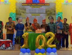 Hadiri HUT ke-102 Desa Ensa, Bupati Delis: Pelihara Kerukunan