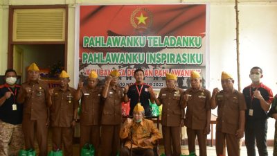 Peringati Hari Pahlawan, Alfamidi Cabang Palu Salurkan Sembako