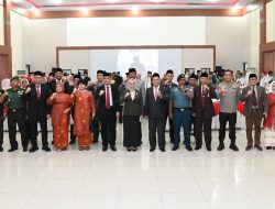 Puluhan JPT Dikukuhkan, Ratusan Administrator dan Pengawas Dilantik