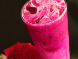 Dragon Fruit Smooties Minuman Baru Hotel Santika Palu