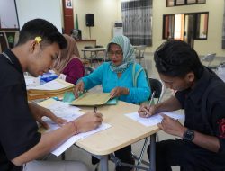 Imigrasi Palu Gelar Pelayanan “Jemput Bola Haji”