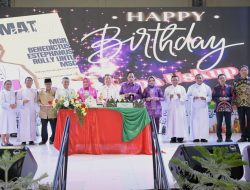 Dihadiri Wakil Gubernur Sulteng, Umat Katolik Palu Rayakan Nataru di JCC