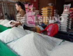 Pedagang Beras Mulai Khawatir Stok Alami Kelangkaan