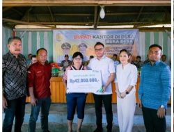 Bupati Morowali Utara Sampaikan Inovasi Pro-Rakyat dalam Kegiatan Buka Desa