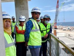 Bupati Yasin Pastikan Ketersediaan Air Bersih di Pelabuhan Donggala Terjamin