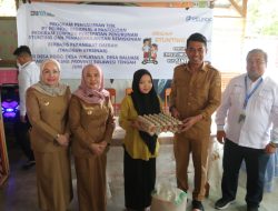 Sekwan DPRD Sulteng Serahkan Bantuan Program Tangguh Bersinar di Dolo Selatan