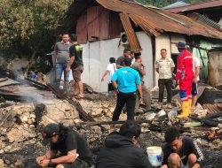 Kebakaran Hebat Landa Kampung Bugis, Delapan Rumah Warga Hangus