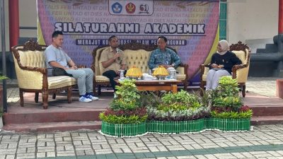 Yasin Serukan Transformasi Kepemimpinan dalam Talkshow Dies Natalis FEB Untad
