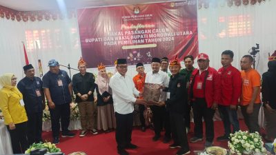 Seribuan Simpatisan Dampingi Pendaftaran Jeffisa Putra A dan Ruben Hehi ke KPU