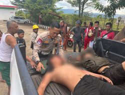 Satlantas Polres Morut Evakuasi Dua Pria Tidak Sadarkan Diri di SPBU Tompira