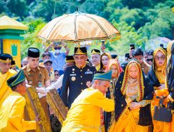 Hadiri Rembuk Budaya, Gubernur dan Wagub Terima Gelar Adat di Buol