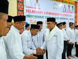Anwar Hafid Lantik Pengurus MCMI Buol, Dorong Masjid Jadi Pusat Pembinaan Umat