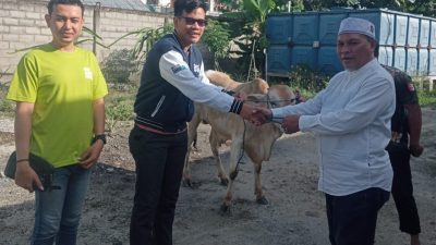 Semangat Kebersamaan, Kemenag Sulteng Salurkan Daging Kurban untuk Tenaga Honorer
