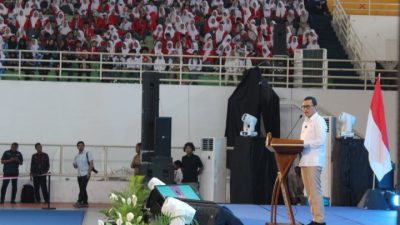 Menteri Karding Ajak Pelajar di Sulteng Jadi Pekerja Migran