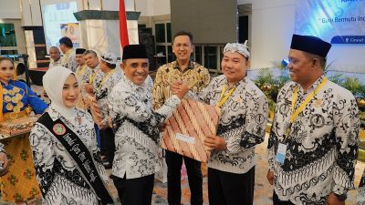 Hidayat Pakamundi Apresiasi Peran PGRI, Dukung Pendidikan Gratis Lewat Program Berani Cerdas