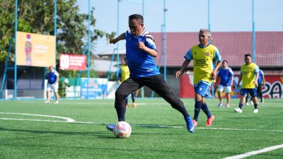 Gubernur Anwar Hafid Hattrick, Pemprov Sulteng Tekuk Jurnalis Palu FC 6-4