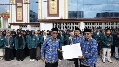 Sebanyak 200 Mahasiswa Baru UIN Datokarama Terima Beasiswa KIP