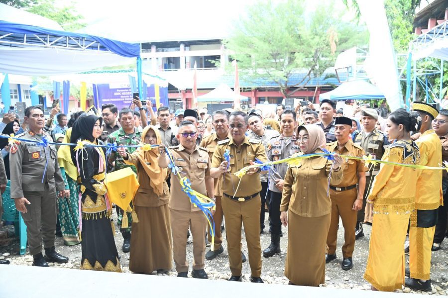 Gubernur Anwar Hafid Resmikan Gedung Baru SMK Negeri 1 Luwuk | Elsindo.id