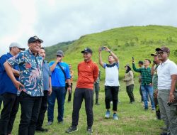Tinjau Lokasi Paralayang Bukit Salena, Bukti Nyata Pemprov Sulteng Majukan Sektor Olahraga ‎
