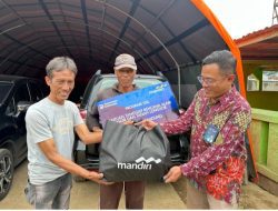 Aksi Cepat Tanggap, Bank Mandiri Salurkan Bantuan ke Masyarakat Terdampak Banjir Majalaya