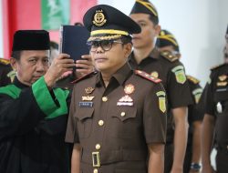 Kajati Sulteng Lantik Irwan Ganda Saputra sebagai Kepala Kejari Sigi
