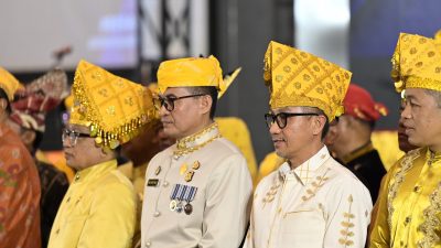 DPRD Sulteng Hadiri Pelantikan FKPA, Dorong Peran Adat dalam Pembangunan Daerah