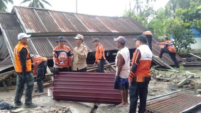 DPW PKS Sulteng Salurkan Bantuan dari Presiden PKS untuk Korban Gempa Sigi