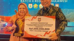 Berkat Berani Cerdas, Pemprov Sulteng Raih Apresiasi dan Penghargaan Rp1,5 M dari Kemendagri