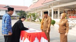 Lantik 422 PNS, Anwar Hafid Ingatkan Loyalitas Bukan Sekadar Cari Muka